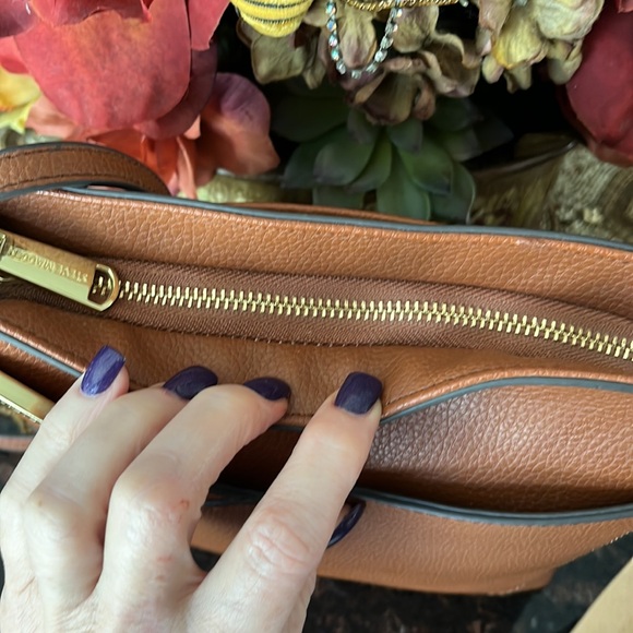 Steve Madden Camel Color Pebbled Grain Faux Leather Crossbody Bag - Picture 6 of 15